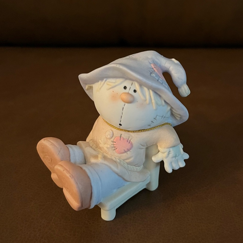 Bumpkins Patches Scarecrow Figurine